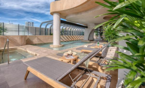 Oceanview Luxury Broadbeach 2 Bedroom